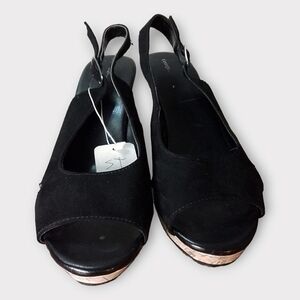 GEORGE WOMENS  SIZE 8 PLATFORM SANDALS